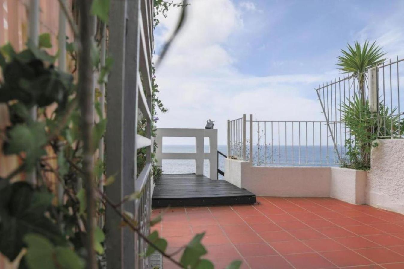 House On The Beach Sesimbra Exterior photo